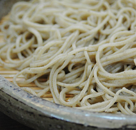 こだわりの手打ちそば